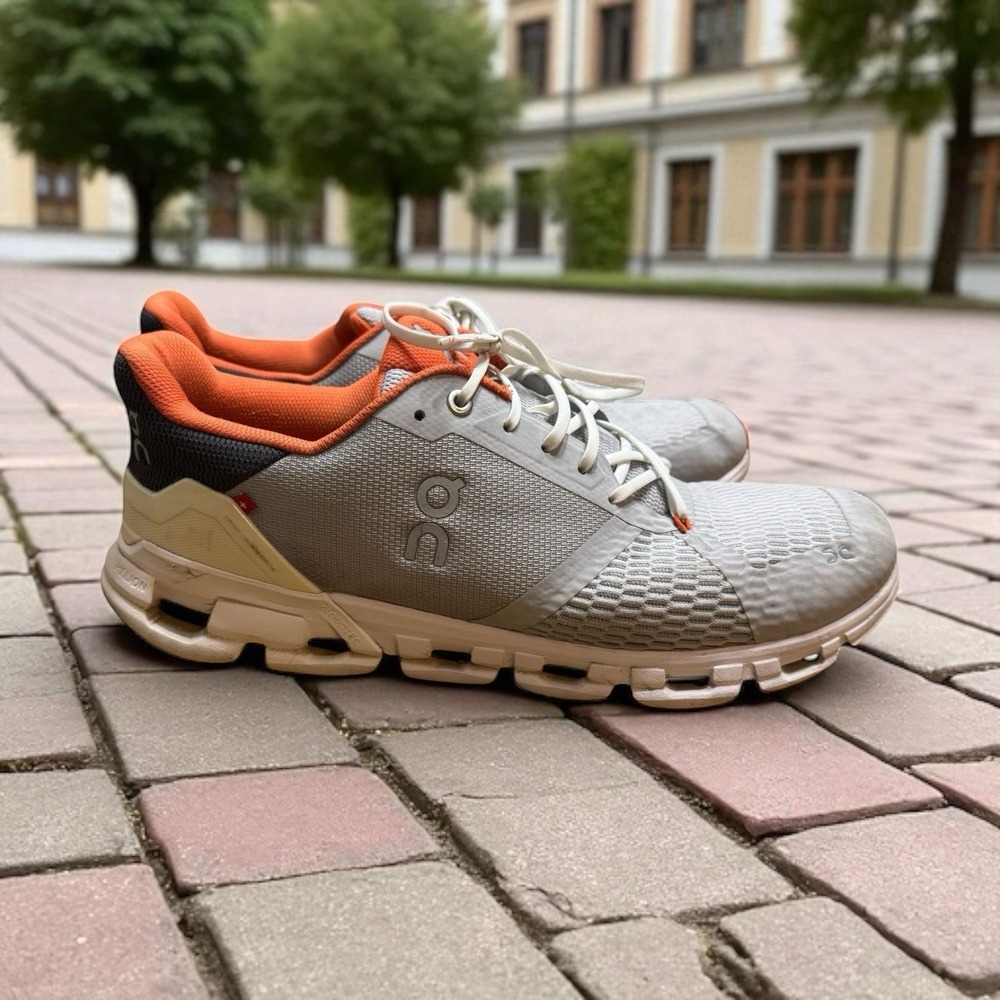 On Cloud Cloudflyer MenSize 11.5 Grey Running Jogging Walking Shoes Gym Sneakers